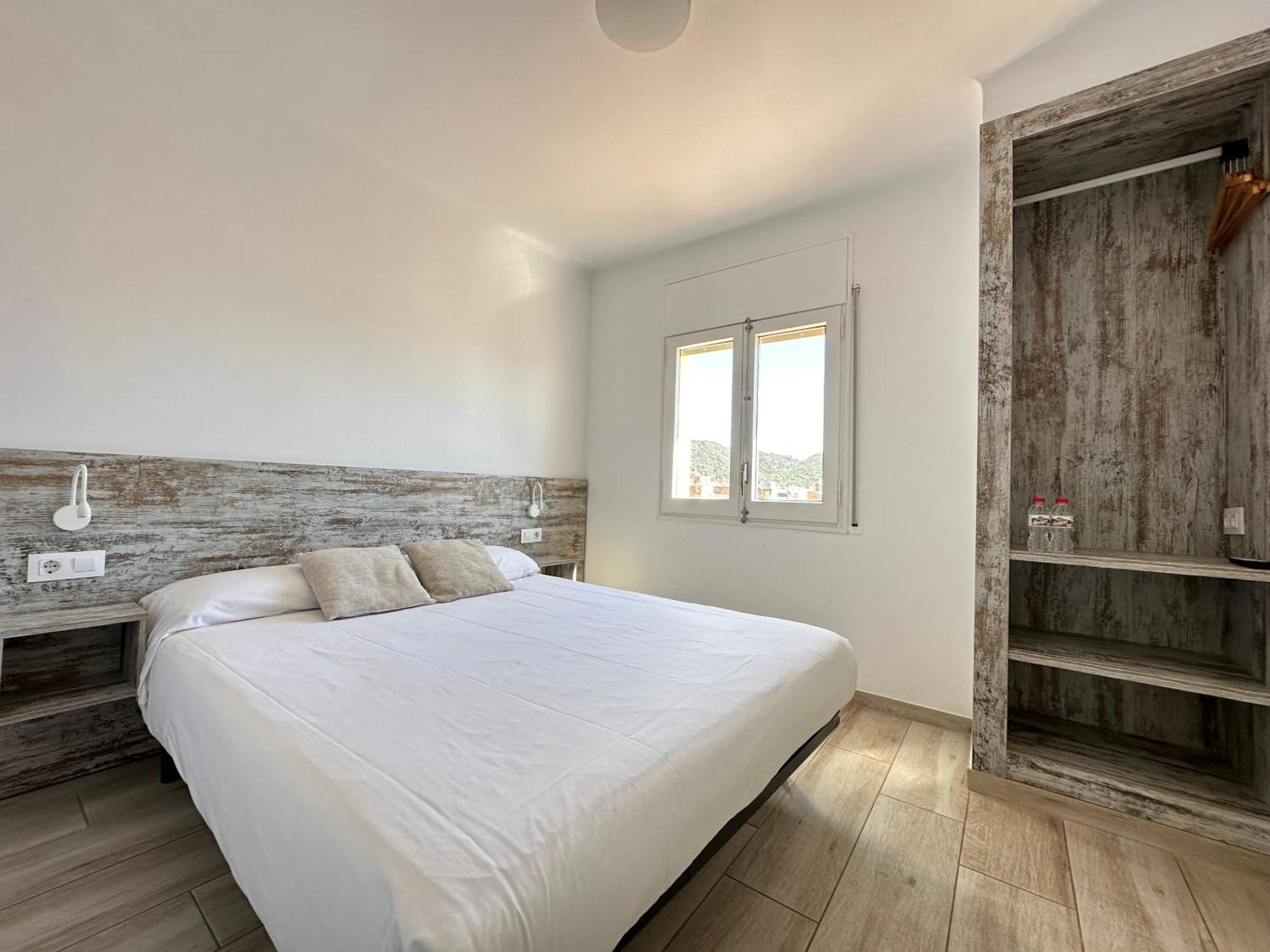 Agi Gloria Rooms Roses Bagian luar foto