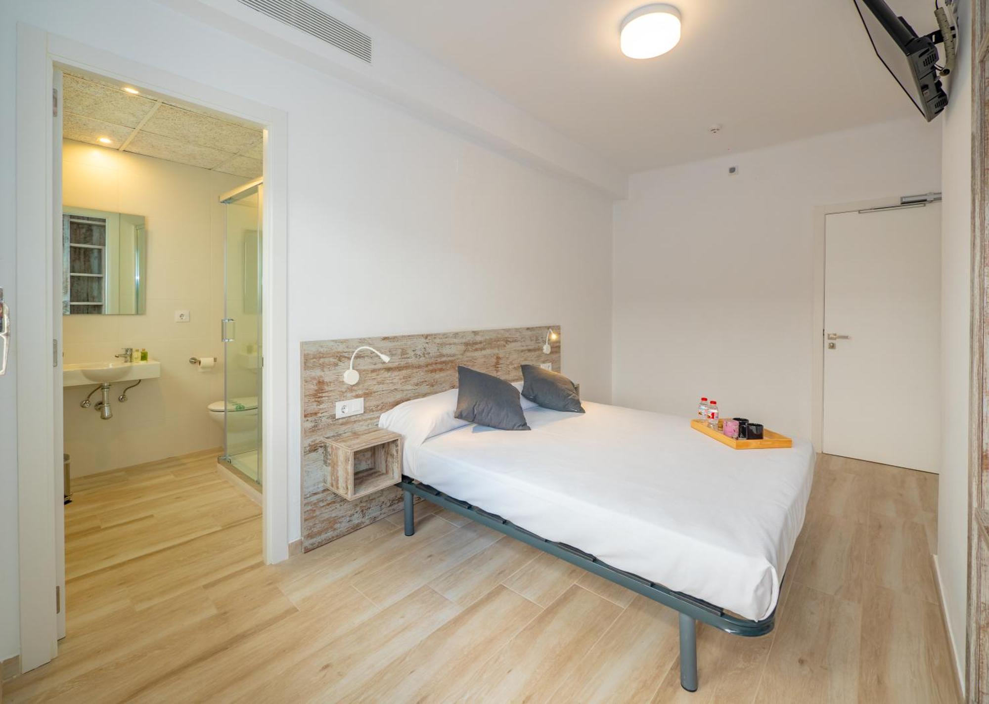 Agi Gloria Rooms Roses Bagian luar foto